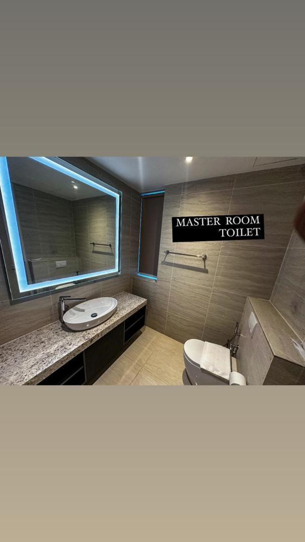 Axquisite Suites At Klcc Kuala Lumpur Kültér fotó